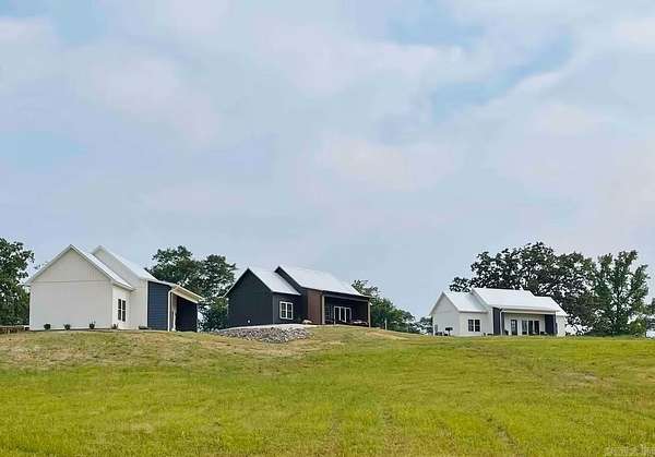 8.12 Acres of Improved Residential Land for Sale in Bismarck, Arkansas