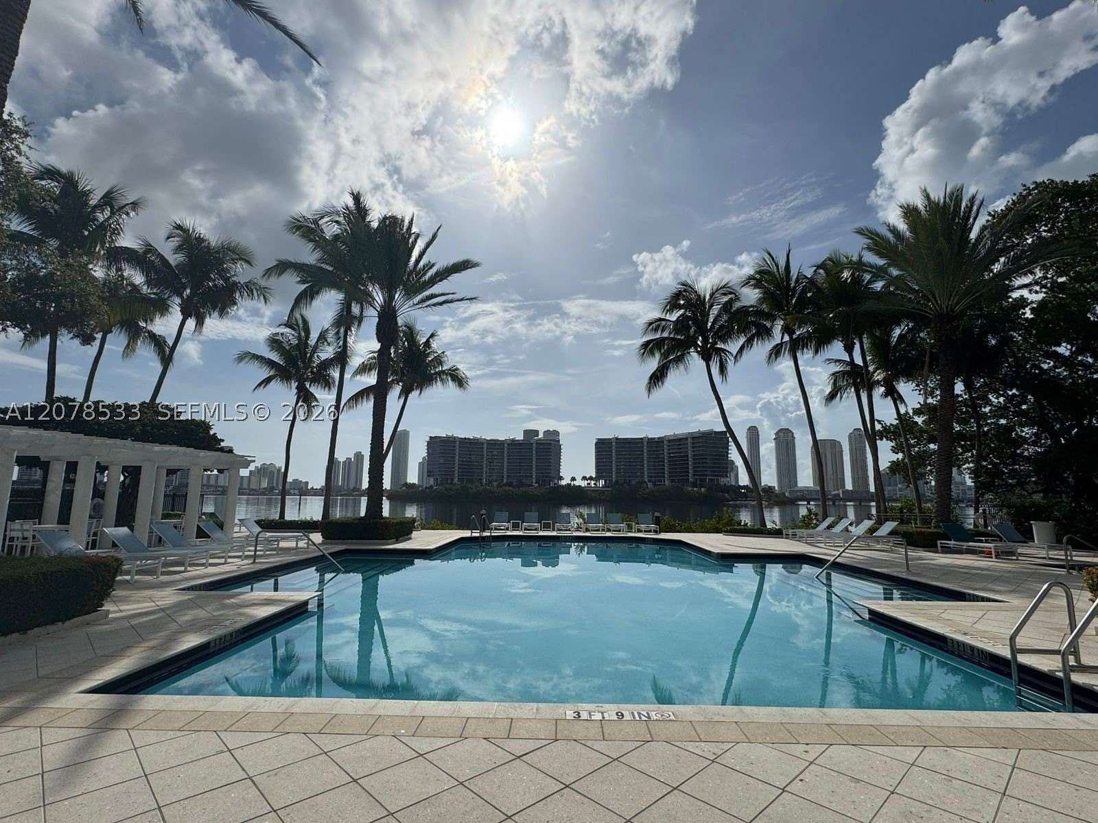 Improved Residential Land for Sale in Aventura, Florida