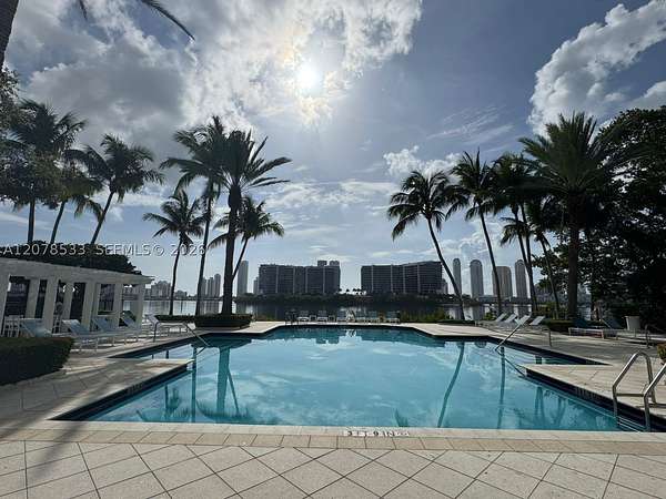 Improved Residential Land for Sale in Aventura, Florida
