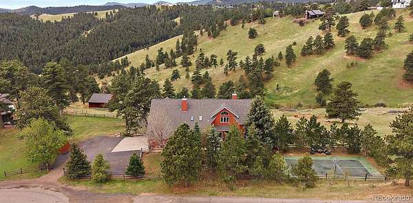 3.19 Acres of Land with Home for Lease in Golden, Colorado