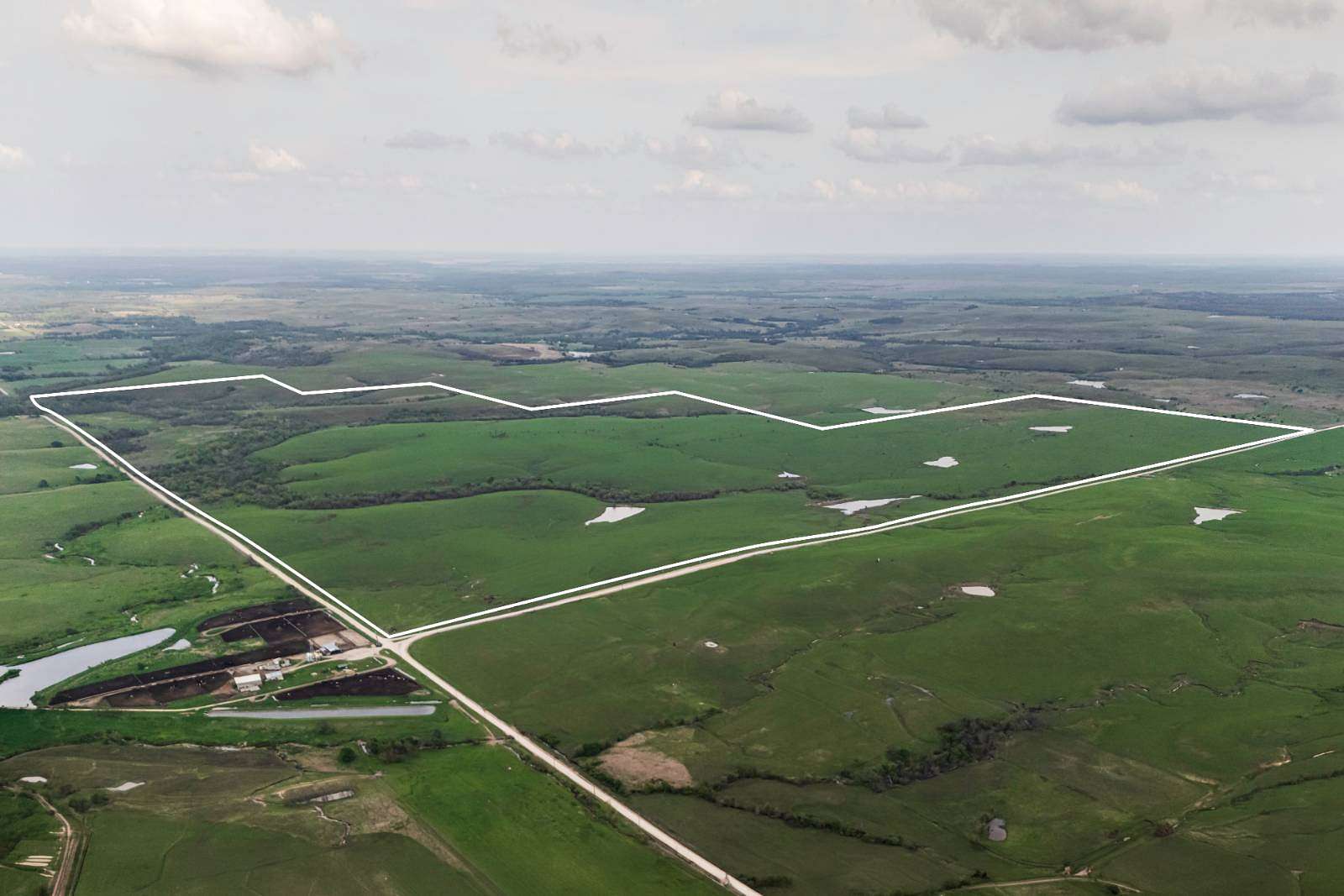 1,086 Acres of Land for Sale in Toronto, Kansas