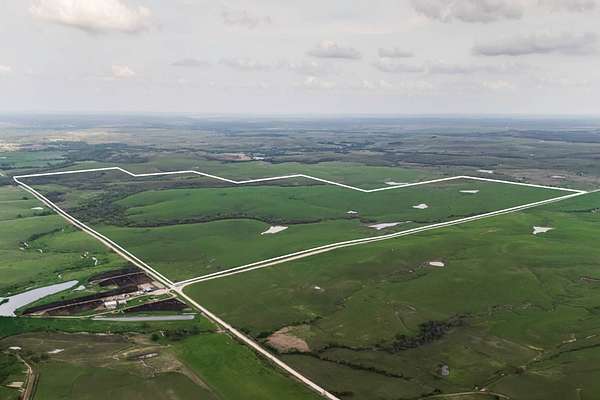 1,086 Acres of Land for Sale in Toronto, Kansas