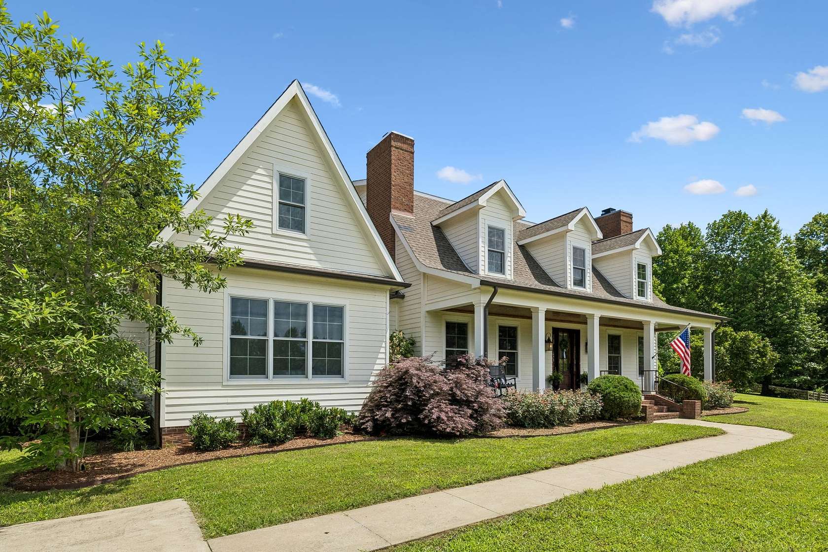 7.75 Acres of Land with Home for Sale in Nashville, Tennessee