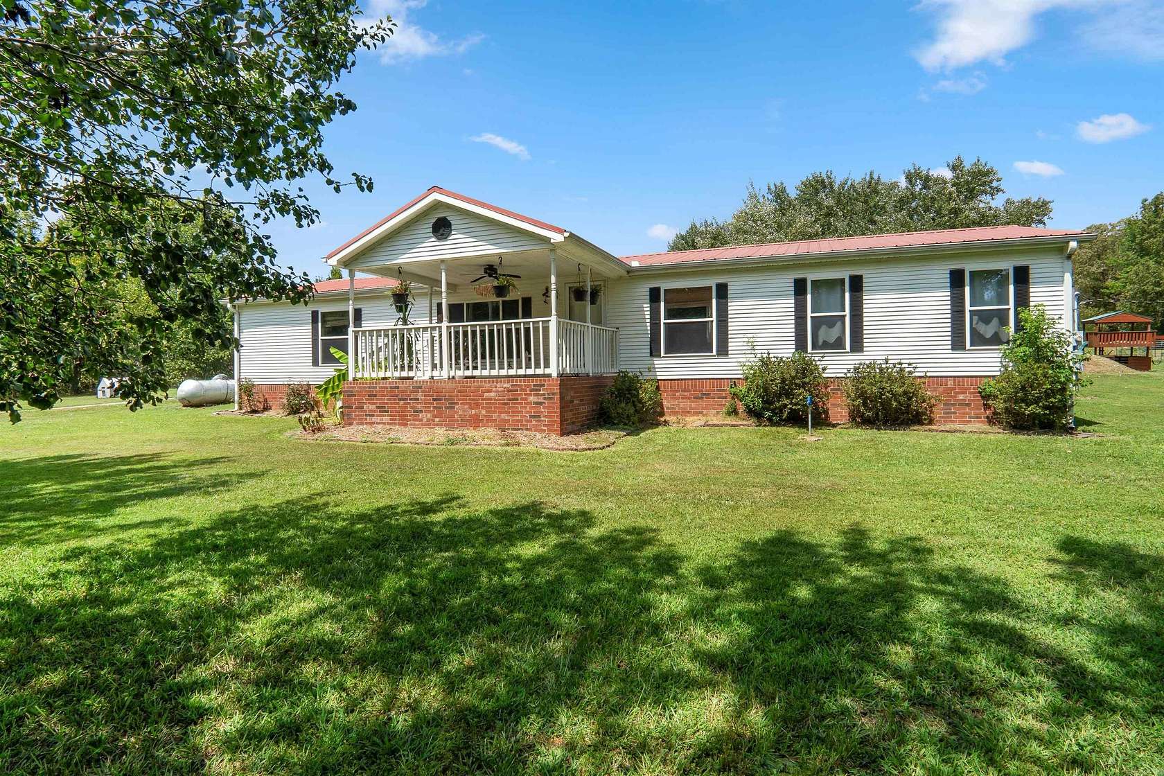 5 Acres of Land with Home for Sale in Searcy, Arkansas