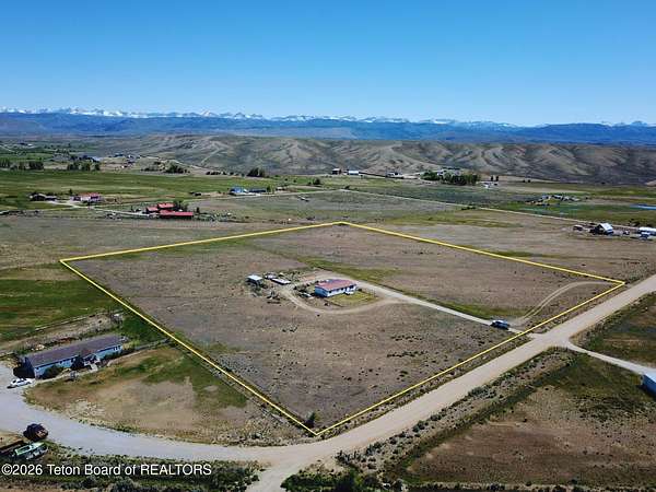 10 Acres of Land with Home for Sale in Pinedale, Wyoming