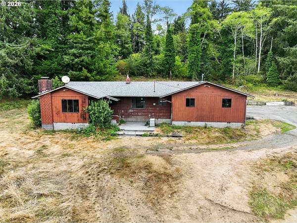 4.4 Acres of Land with Home for Sale in Otis, Oregon