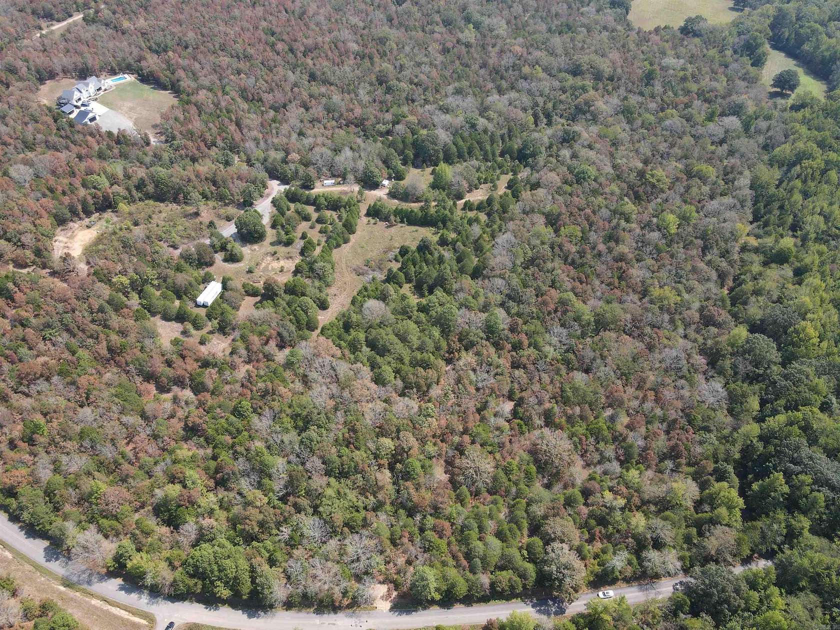 10 Acres of Residential Land for Sale in El Paso, Arkansas