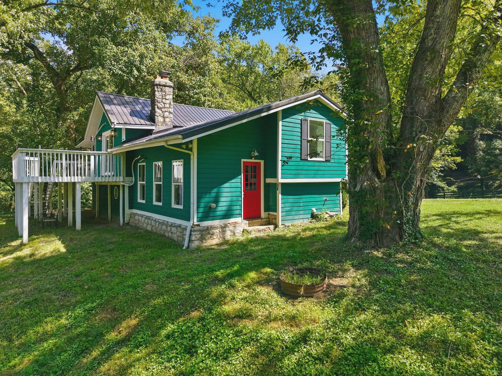 2.14 Acres of Land with Home for Sale in Winchester, Kentucky