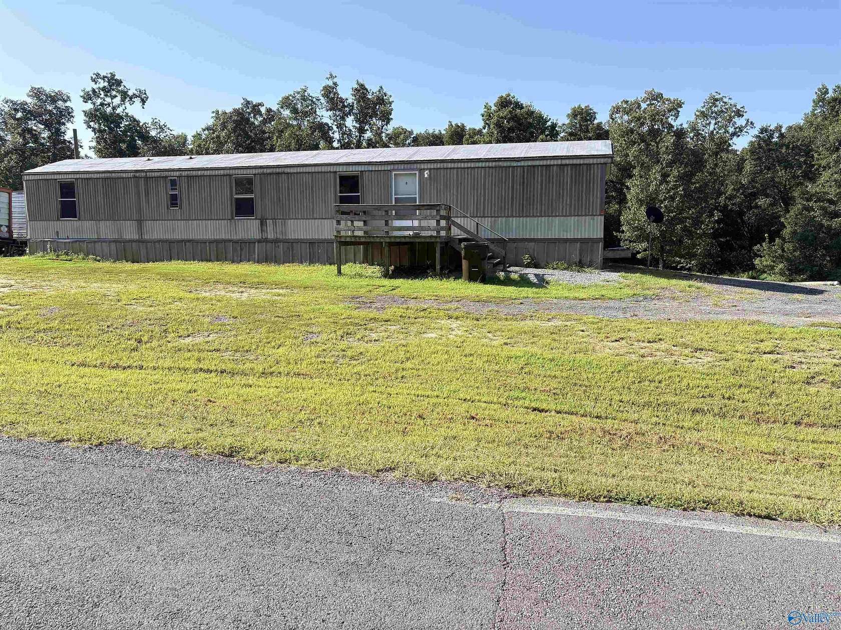 2 Acres of Land with Home for Sale in Flat Rock, Alabama