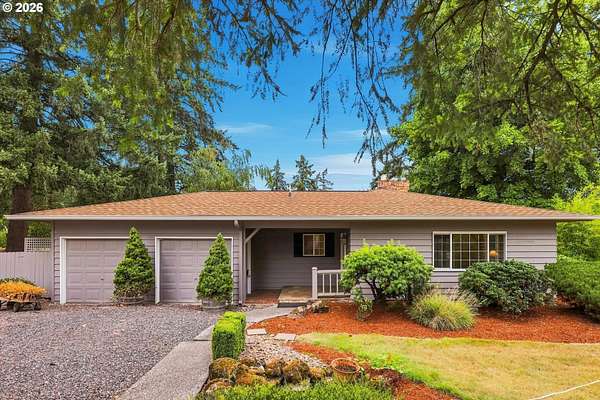 8.7 Acres of Land with Home for Sale in Oregon City, Oregon