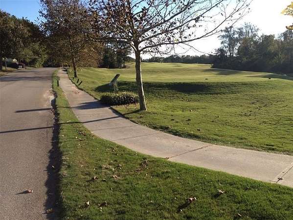 0.92 Acres of Residential Land for Sale in Commerce, Georgia