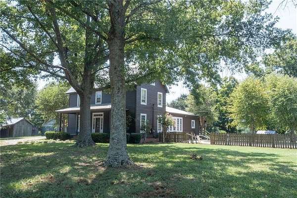 214 Acres of Improved Land for Sale in Eatonton, Georgia