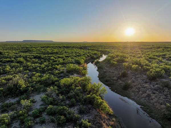 644 Acres of Land for Sale in McCamey, Texas