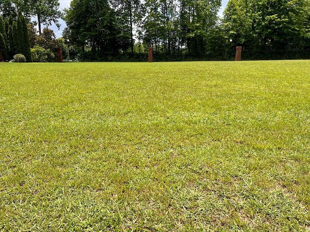 0.97 Acres of Residential Land for Sale in Cookeville, Tennessee