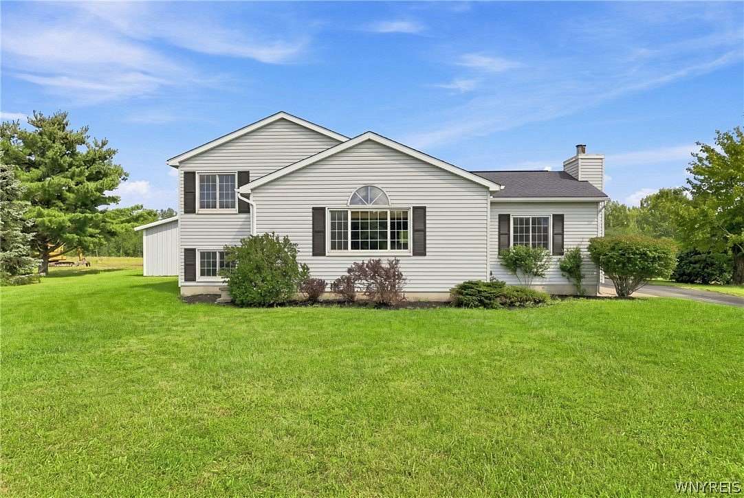 4 Acres of Land with Home for Sale in Alden, New York