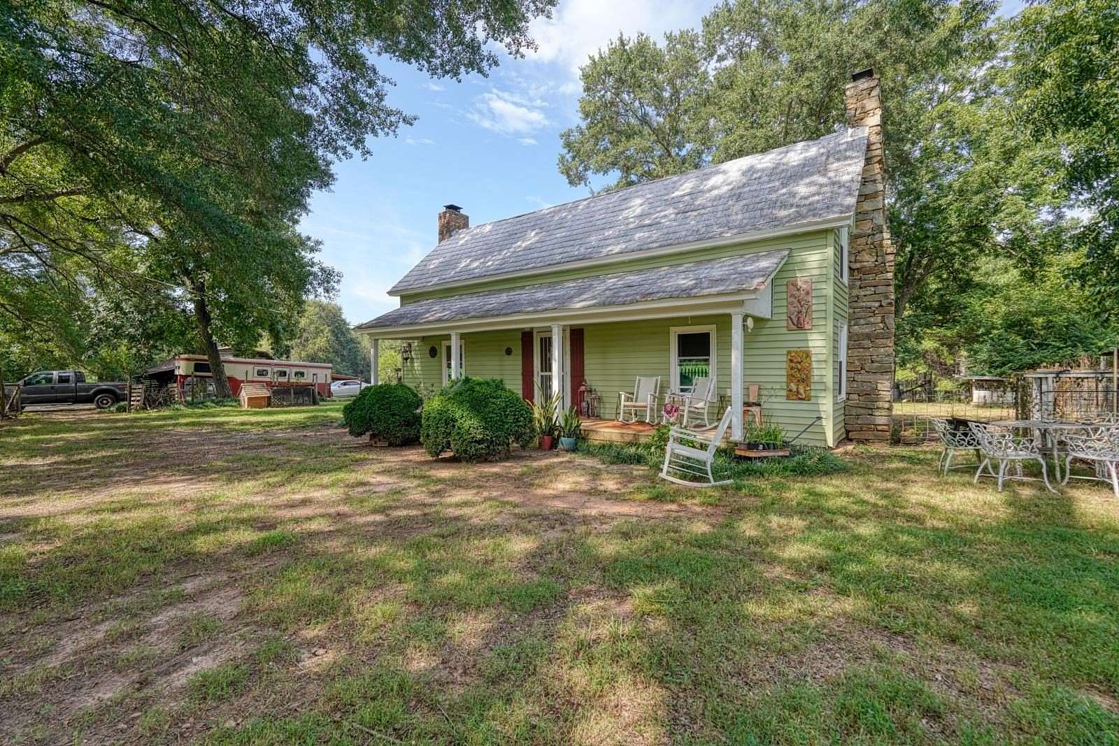 12 Acres of Land with Home for Sale in Inman, South Carolina