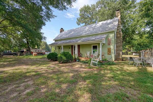 12 Acres of Land with Home for Sale in Inman, South Carolina