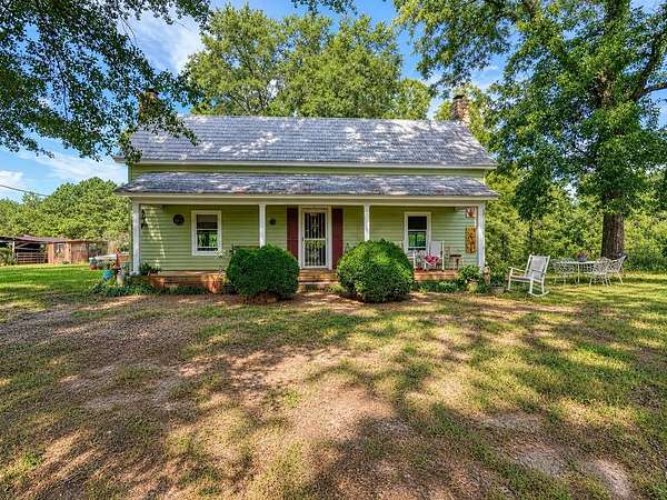 12 Acres of Land with Home for Sale in Inman, South Carolina