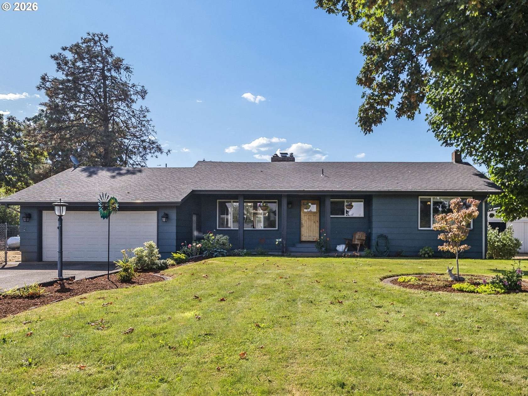 1.5 Acres of Land with Home for Sale in Salem, Oregon