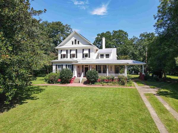 2.13 Acres of Improved Mixed-Use Land for Sale in Wellford, South Carolina