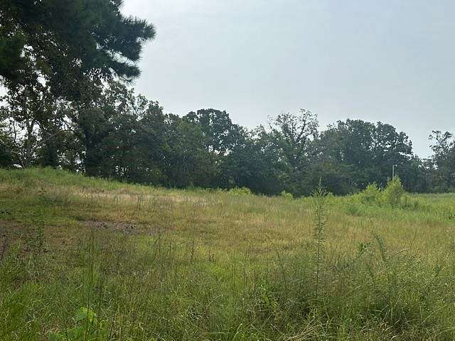 0.71 Acres of Residential Land for Sale in Savannah, Tennessee