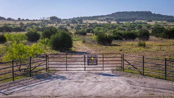 64.9 Acres of Land for Sale in Gatesville, Texas