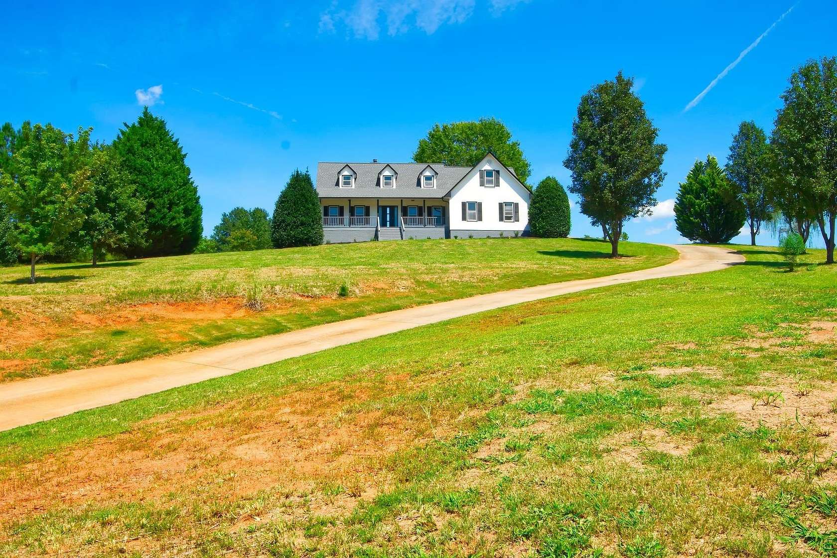 4 Acres of Land with Home for Sale in Inman, South Carolina