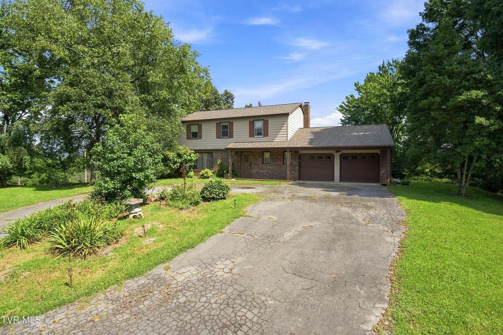 65.5 Acres of Agricultural Land with Home for Sale in Piney Flats, Tennessee