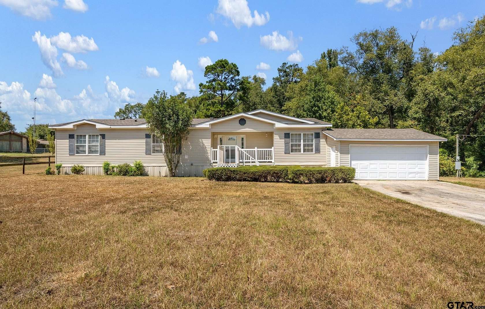 2 Acres of Land with Home for Sale in Tyler, Texas