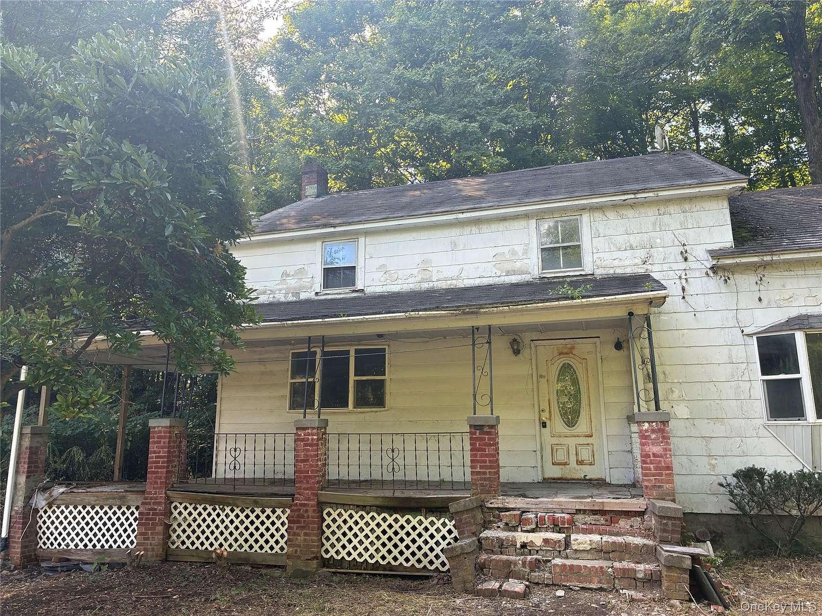 6 Acres of Land with Home for Sale in Saugerties, New York