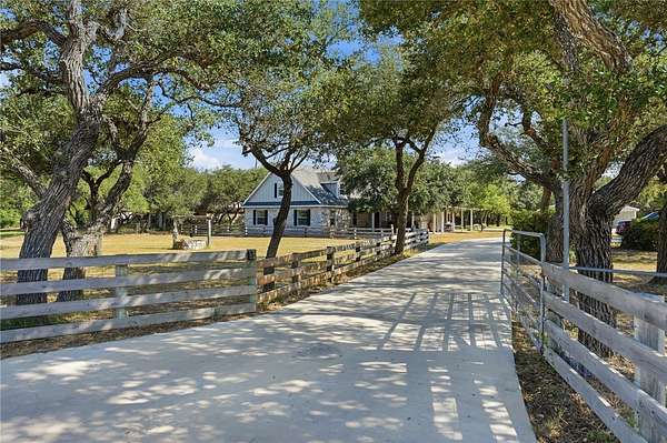 1.55 Acres of Land with Home for Sale in Ingleside, Texas