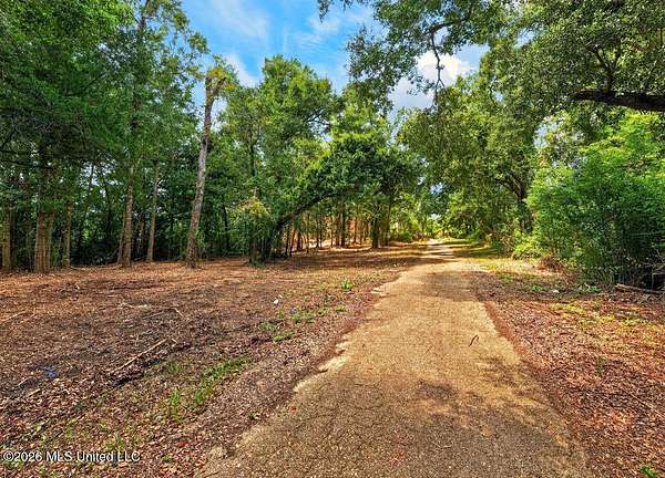 8 Acres of Residential Land for Sale in Moss Point, Mississippi