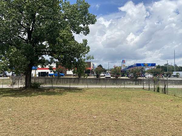 0.75 Acres of Mixed-Use Land for Sale in Birmingham, Alabama