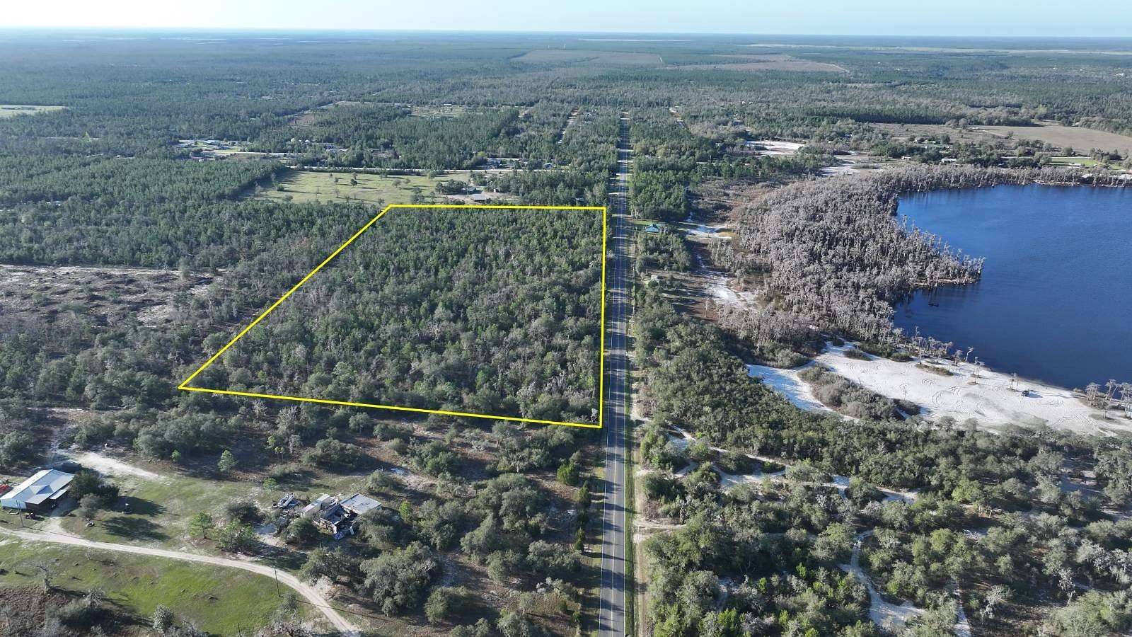 19.5 Acres of Recreational & Residential Land for Sale in Altha, Florida