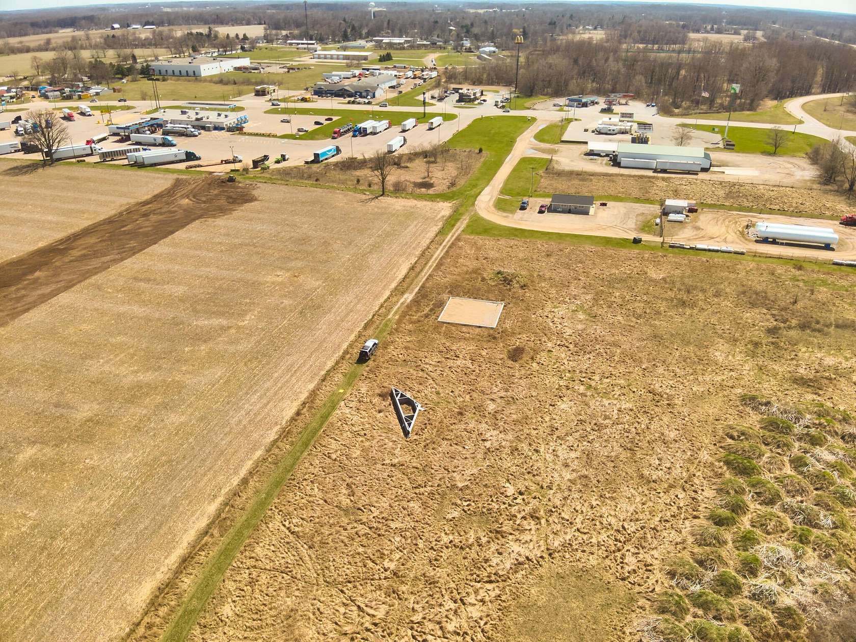 27.3 Acres of Land for Sale in Tekonsha, Michigan