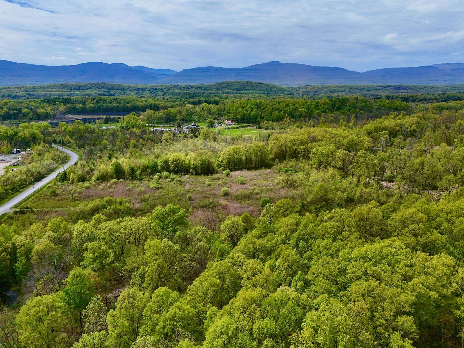 35.4 Acres of Land for Sale in Saugerties, New York