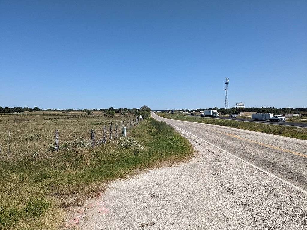 10 Acres of Land for Sale in Weimar, Texas