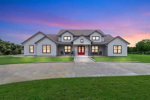 14 Acres of Land with Home for Sale in Hallettsville, Texas