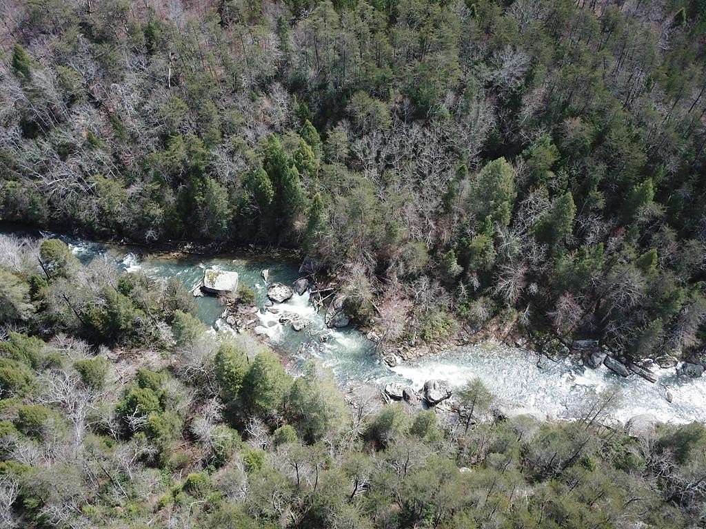 65 Acres of Land for Sale in Crossville, Tennessee