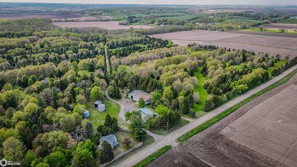 70 Acres of Recreational & Residential Land for Sale in Mount Vernon, Iowa