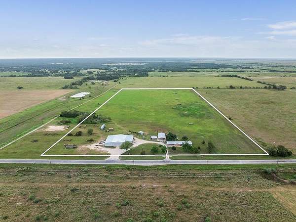 30 Acres of Agricultural Land with Home for Sale in Hallettsville, Texas