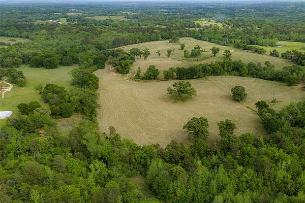 61.9 Acres of Land for Sale in Jacksonville, Texas