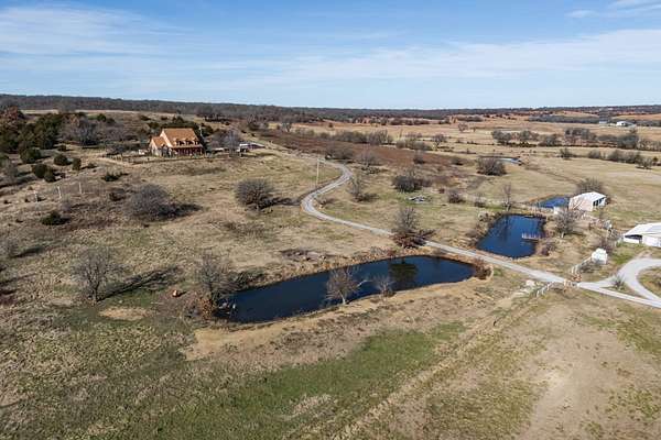 80.5 Acres of Land with Home for Sale in Havana, Kansas