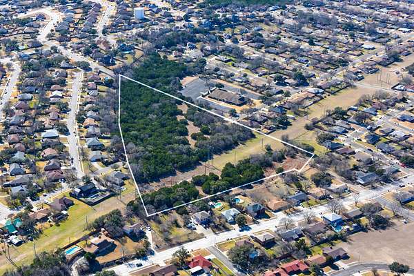 11.8 Acres of Land for Sale in Copperas Cove, Texas