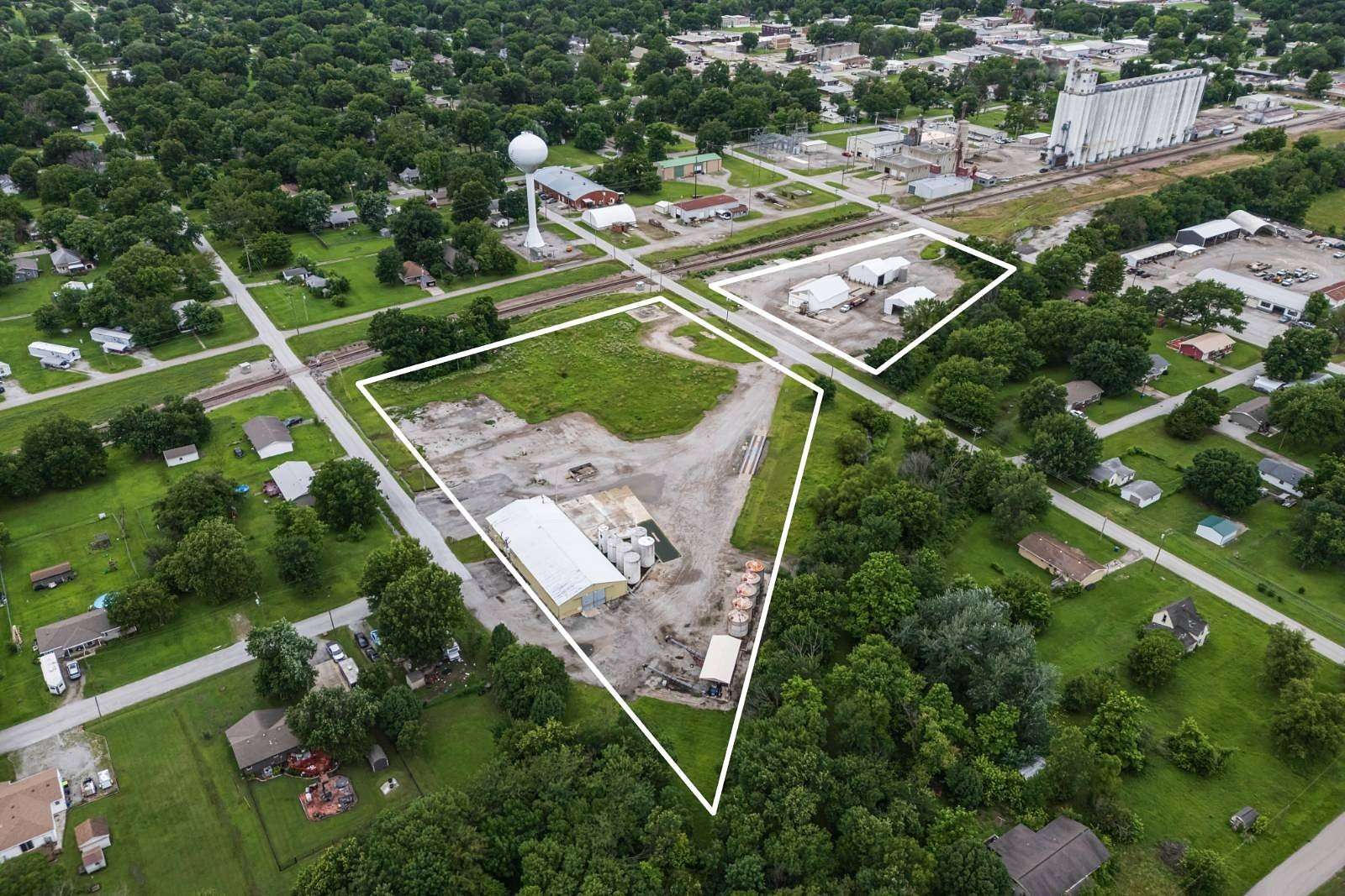5 Acres of Commercial Land for Sale in Girard, Kansas