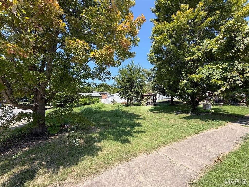 0.12 Acres of Residential Land for Sale in De Soto, Missouri