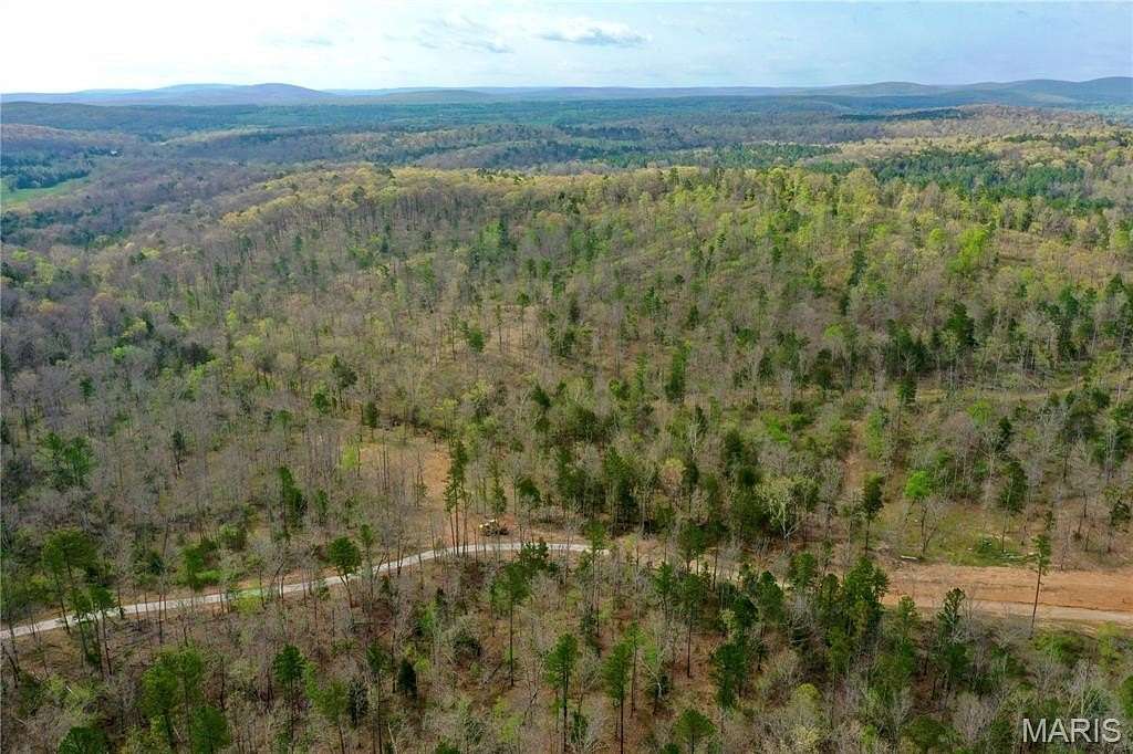 17 Acres of Recreational Land for Sale in Potosi, Missouri