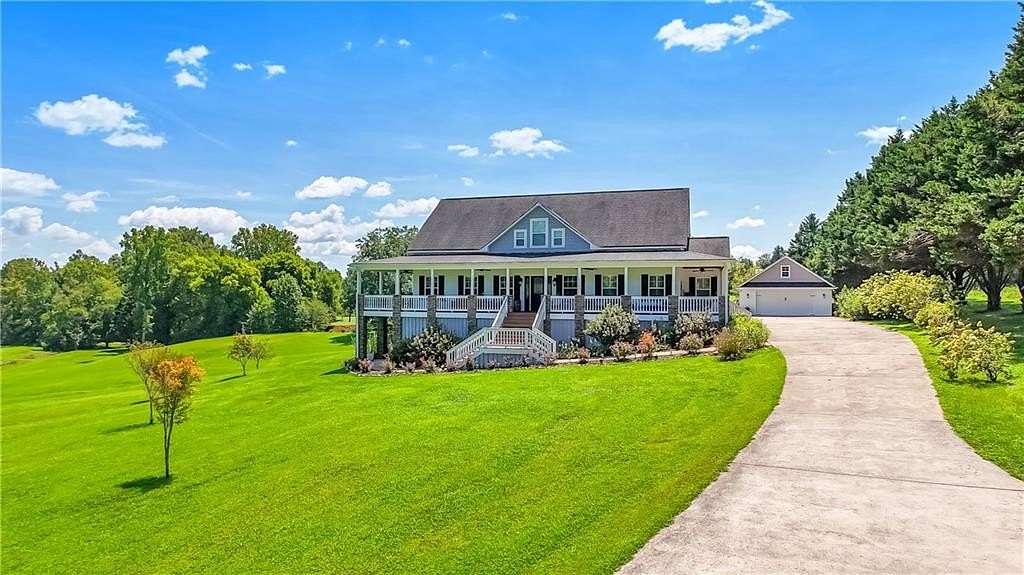 10.5 Acres of Land with Home for Sale in Cleveland, Georgia