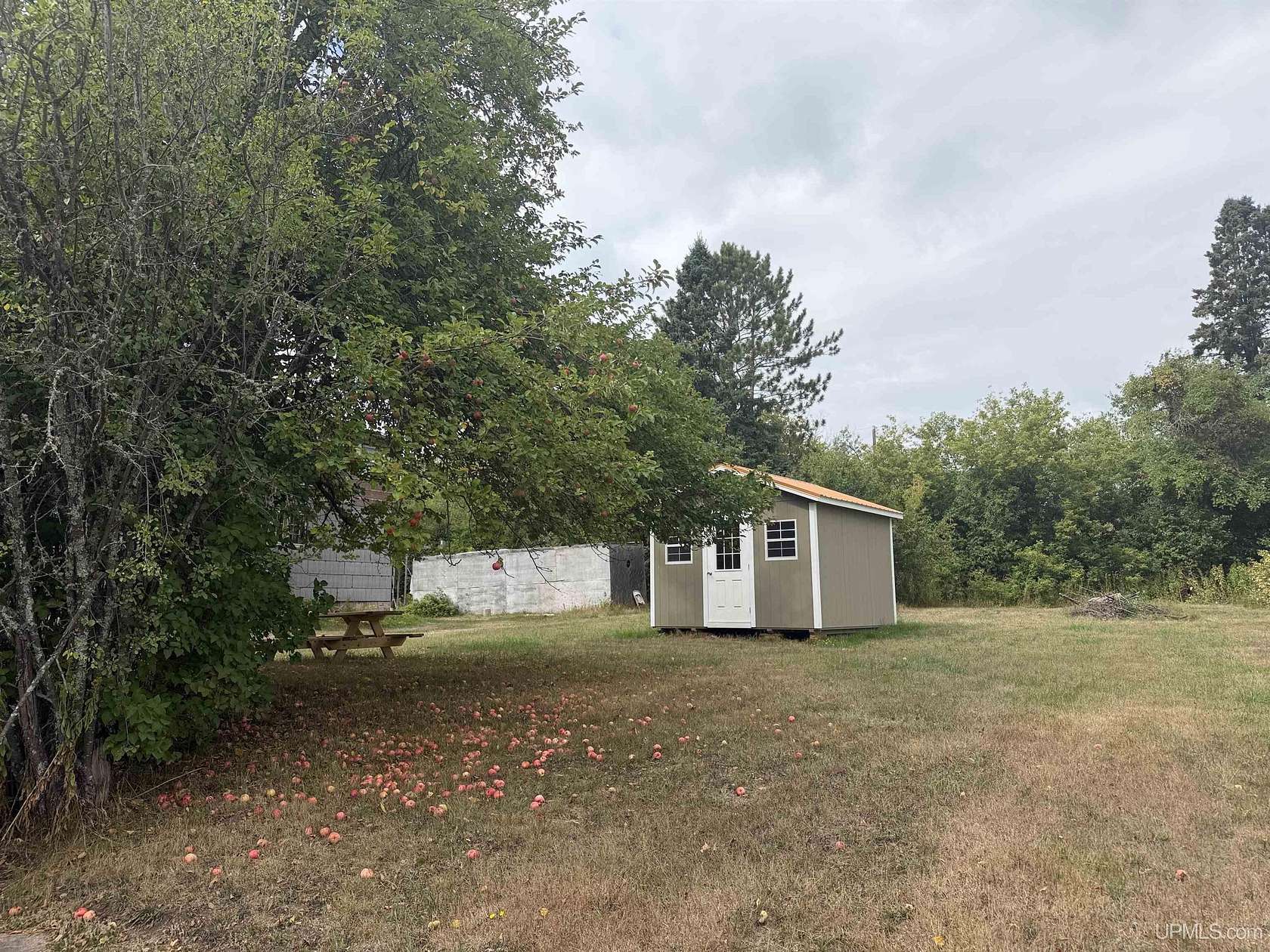 0.17 Acres of Residential Land for Sale in Ironwood, Michigan
