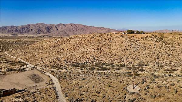 5 Acres of Residential Land for Sale in Apple Valley, California